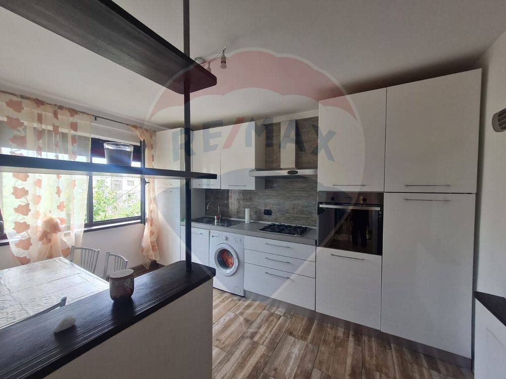 Apartament cu 2 camere de închiriat în zona Gara