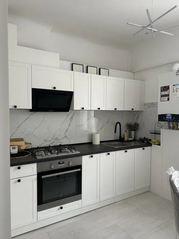 Apartament Cu 2 Camere Decomandate Zona Ultracentral