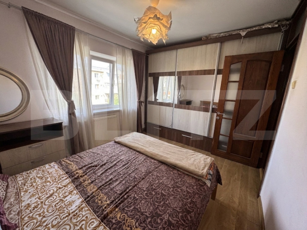 Apartament 3 camere, 68 mp, Rovine