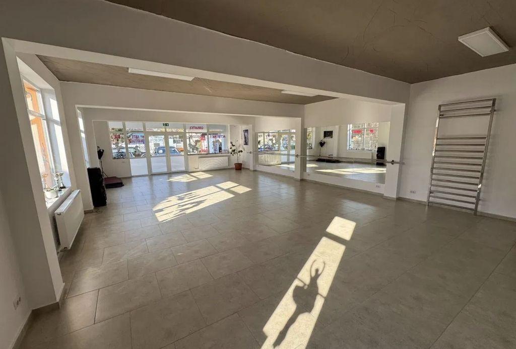 Popesti-Leordeni sp P+E1 450 mp curte 500 mp