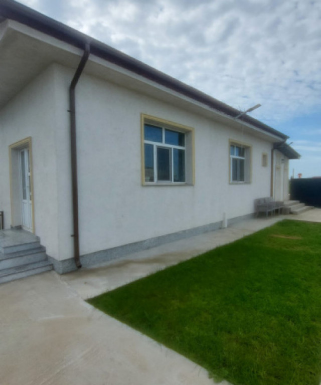 Casa cu teren de 1500mp de vanzare, in zona Palas