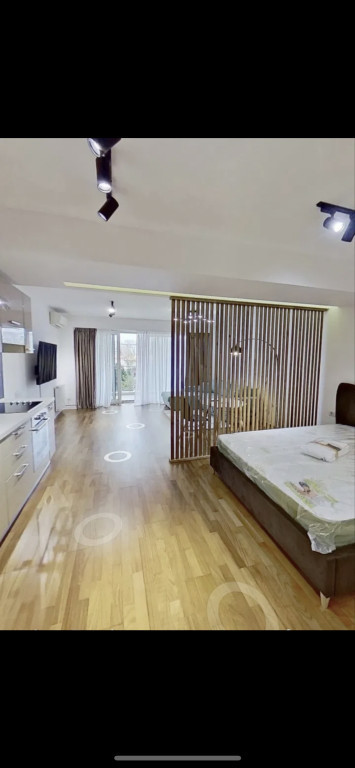 Dristor studio incity etaj 4