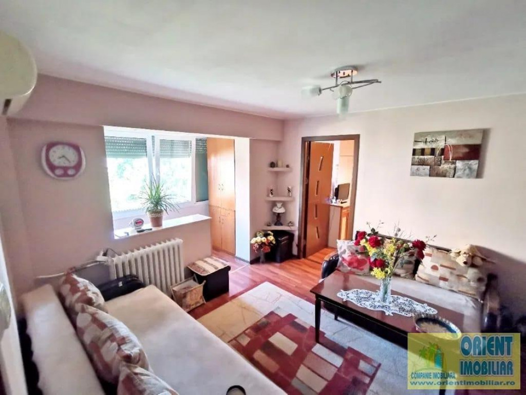 Tomis Nord, de vanzare 2 camere, gaze, Constanta