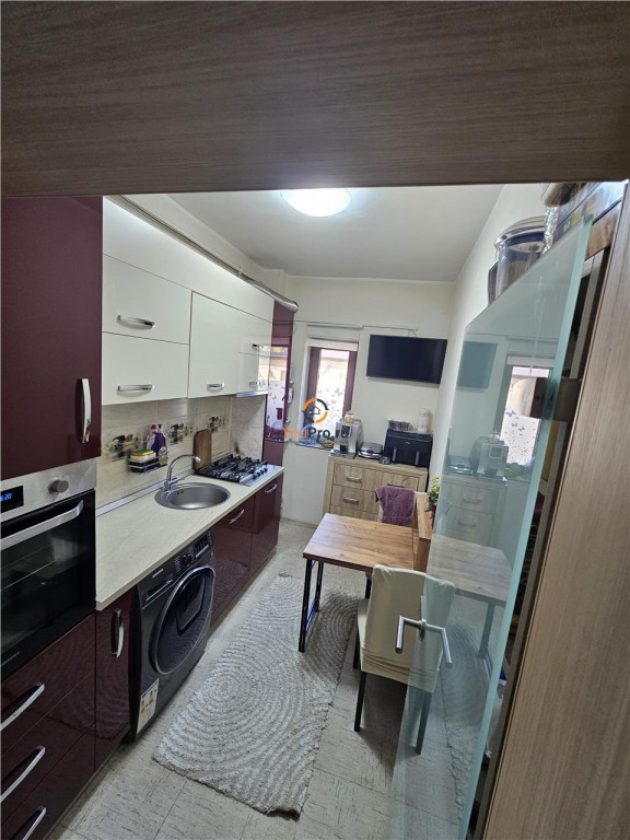 Dumbravita 2 Camere Decomandat Parter cu Terasa