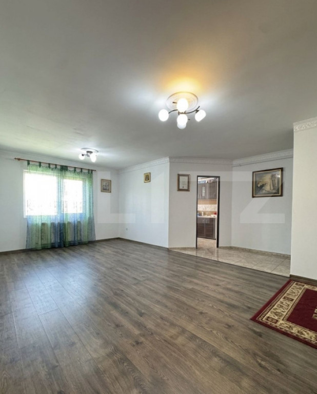 Apartament 2 camere, 56 mp, etaj 1, parcare, orientare S-V,