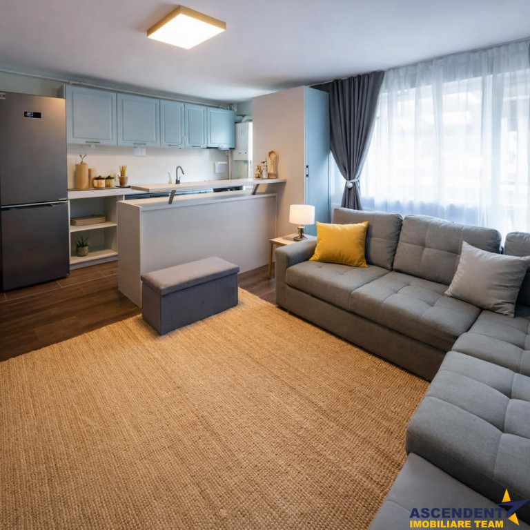 Apartament 3 camere, decomandat, etaj 1, bloc tip vila, Trac