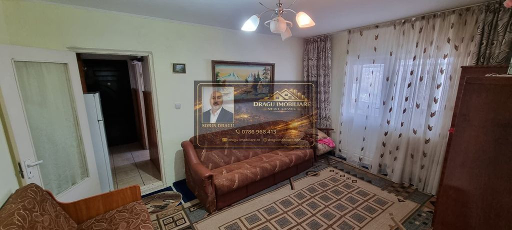 Apartament 2 camere, et 4, semidecomandat