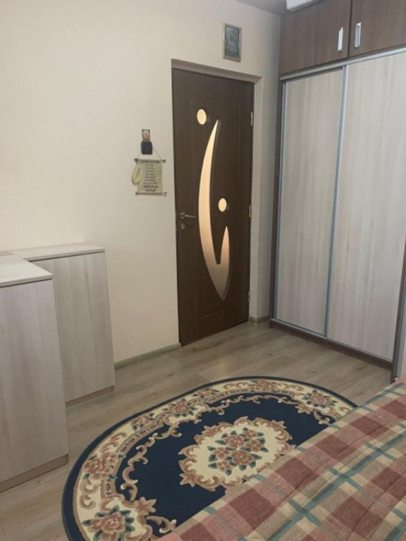 Apartament 3 camere zona ASTRA,zona Pietei,