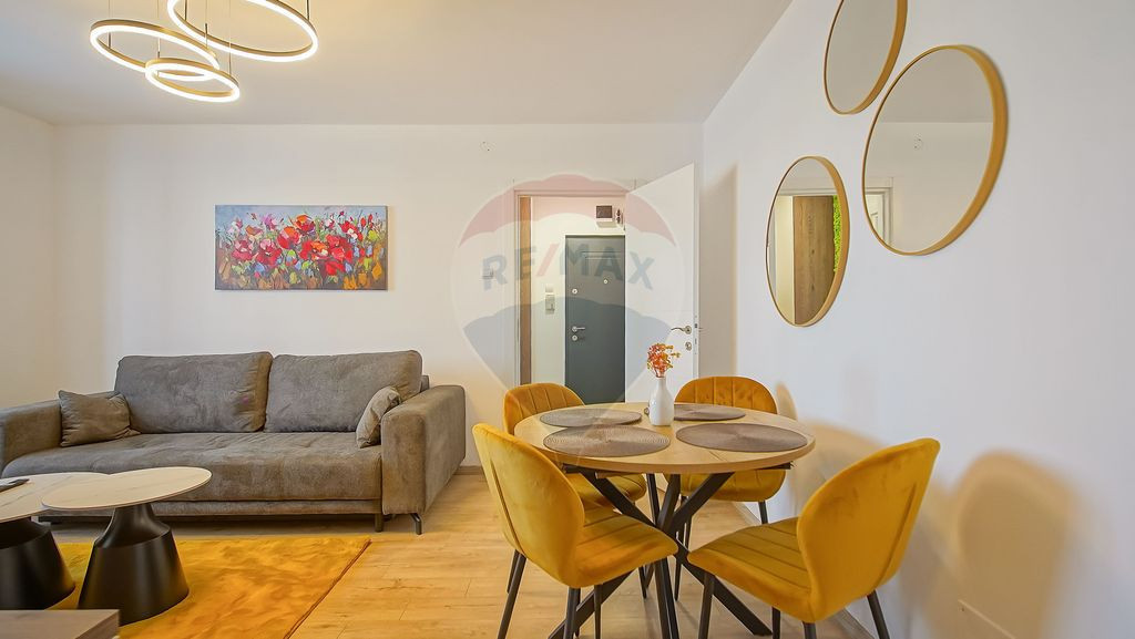 Apartament 2 camere, complet renovat, utilat lux, Centrul...