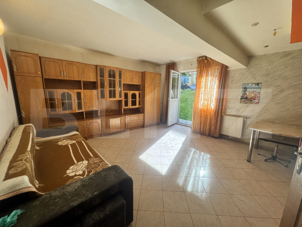 Garsonieră de vânzare- parter înalt