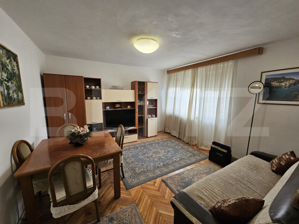 Apartament decomandat, 2 camere, 50 mp, Uioara de Sus, Ocna