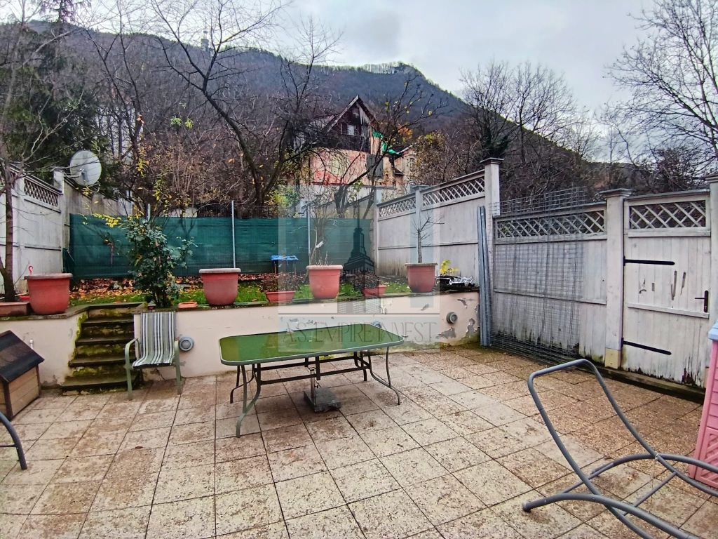 Apartament 4 camere decomandat - zona Centrul Istoric