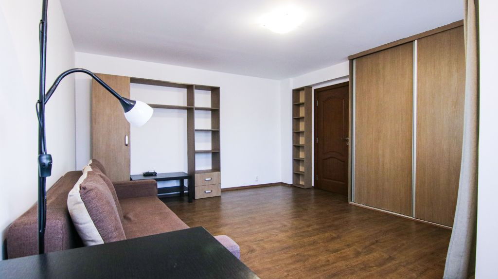 Drumul Sării 24 - garsoniera de inchiriat, decomandata, ...