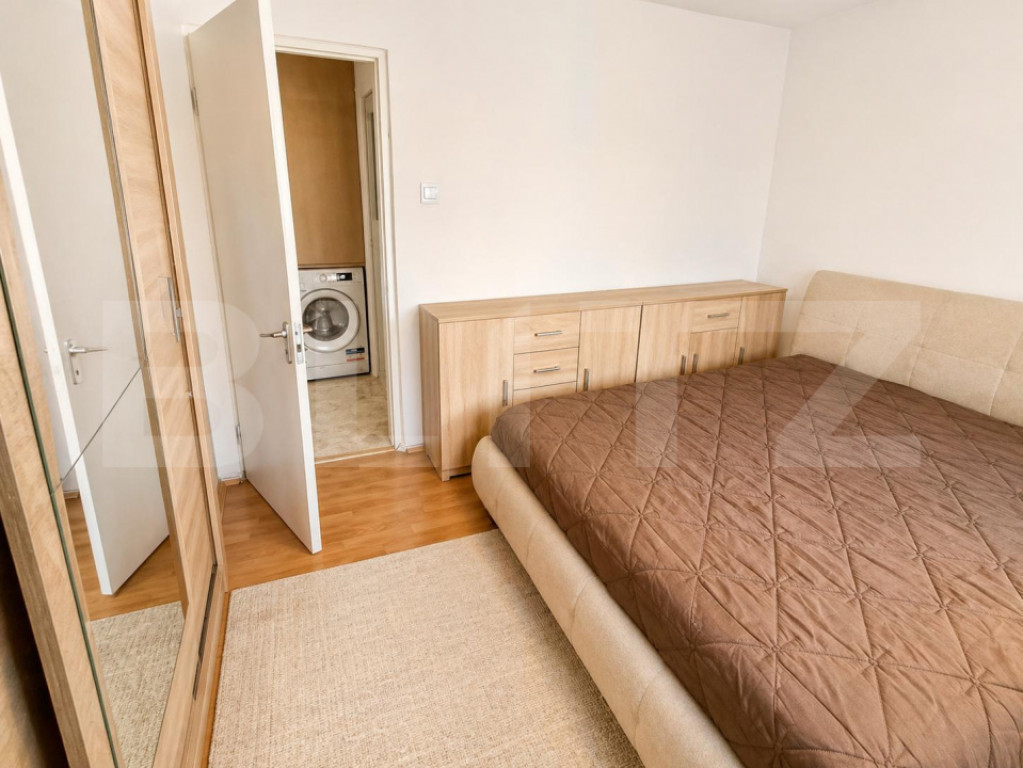 Apartament 3 camere, 65 mp, mobilat complet, etaj 3, zona Ce