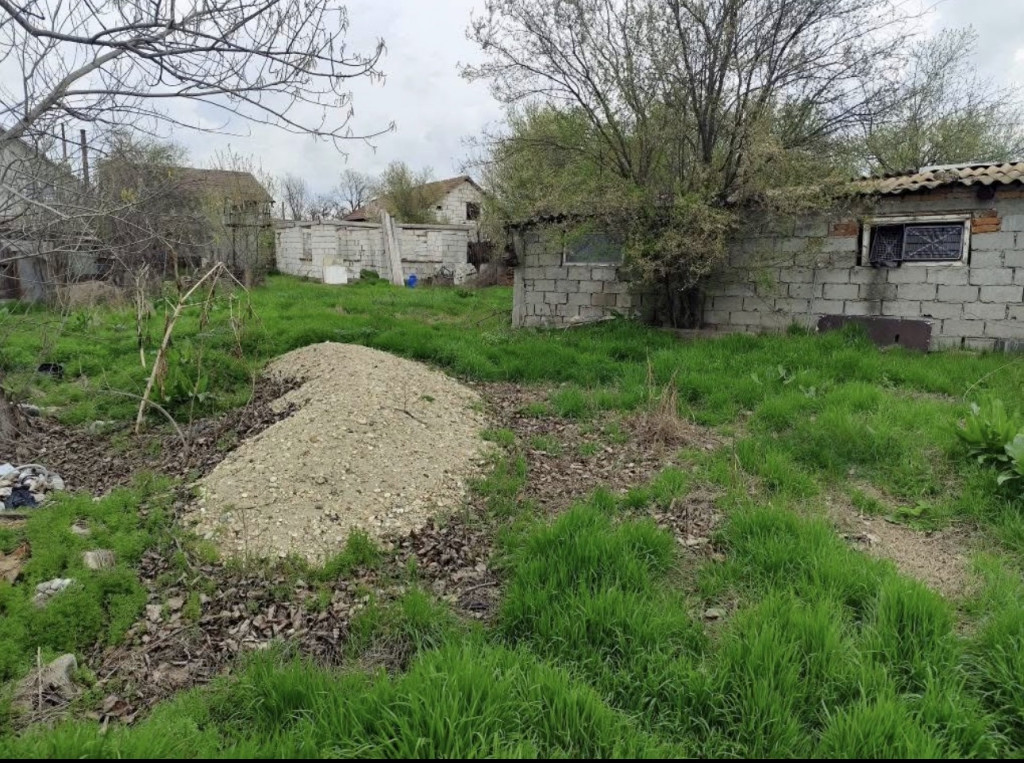 Vând teren în Cernele 340mp