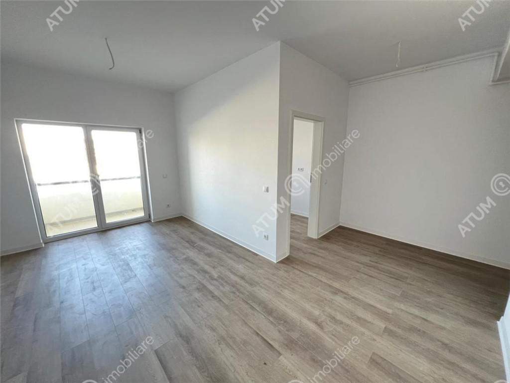 Garsoniera moderna la cheie balcon parcare zona Brana Selimb