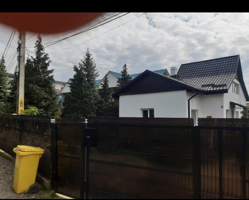 Casa ( P+M ) Zona Burdujeni