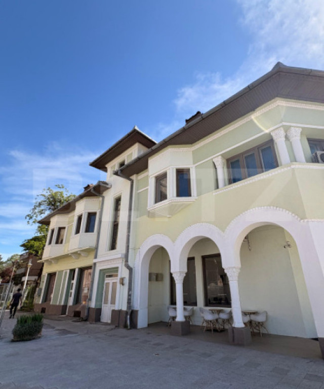 OCAZIE | Spațiu comercial clădire istorică 4 nivele/1200