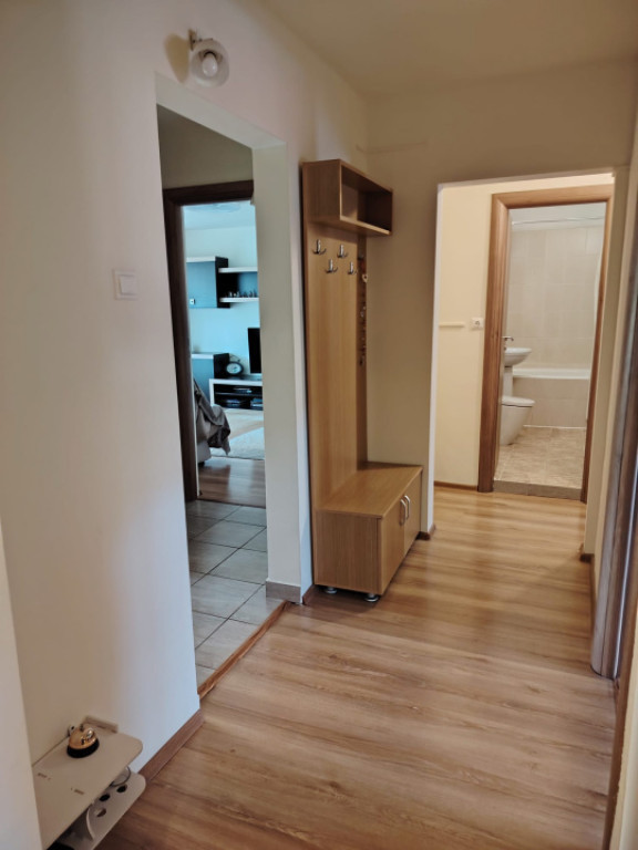 Apartament 4 camere, decomandat, 80 mp, Str. Nanterre/Spanie