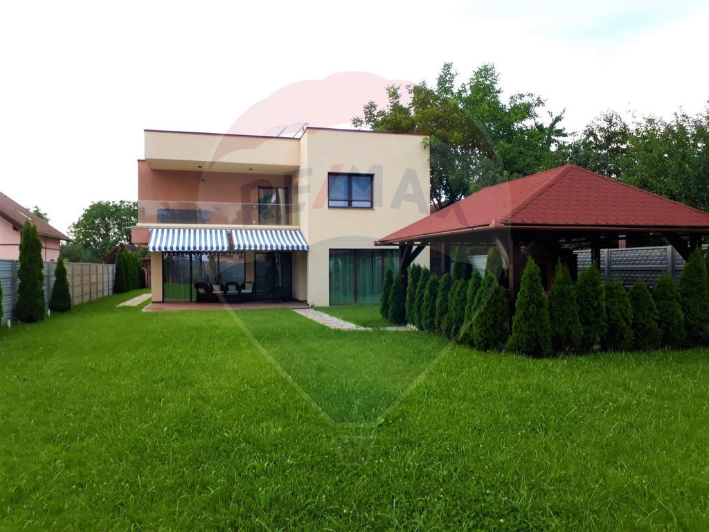 Vila in stil mediteranean, lux, statiunea balneoclimateri...