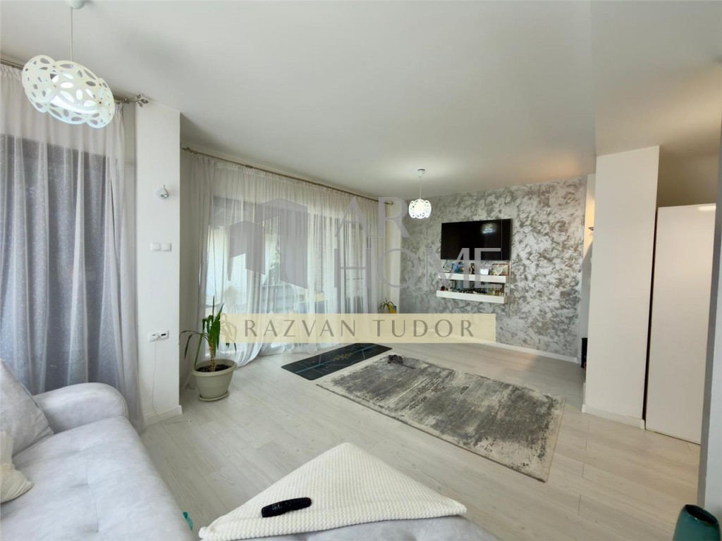 Casa 4 camere , parcare inclusa , Albert , Ploiesti