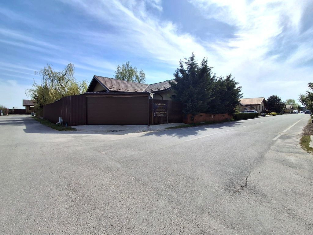 De Vanzare Casa Individuala zona Dimieni