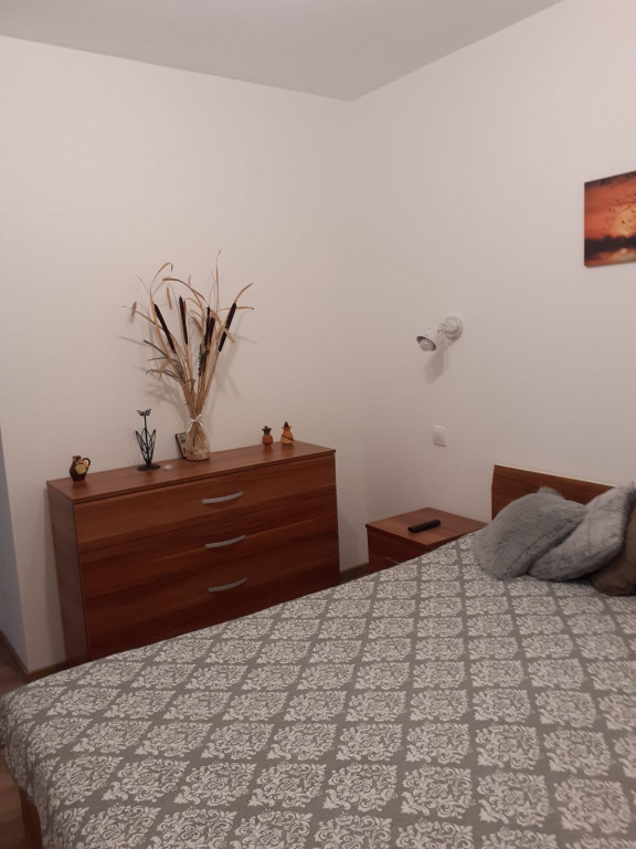 Aparatorii patriei drumul jilavei studio cu parcare