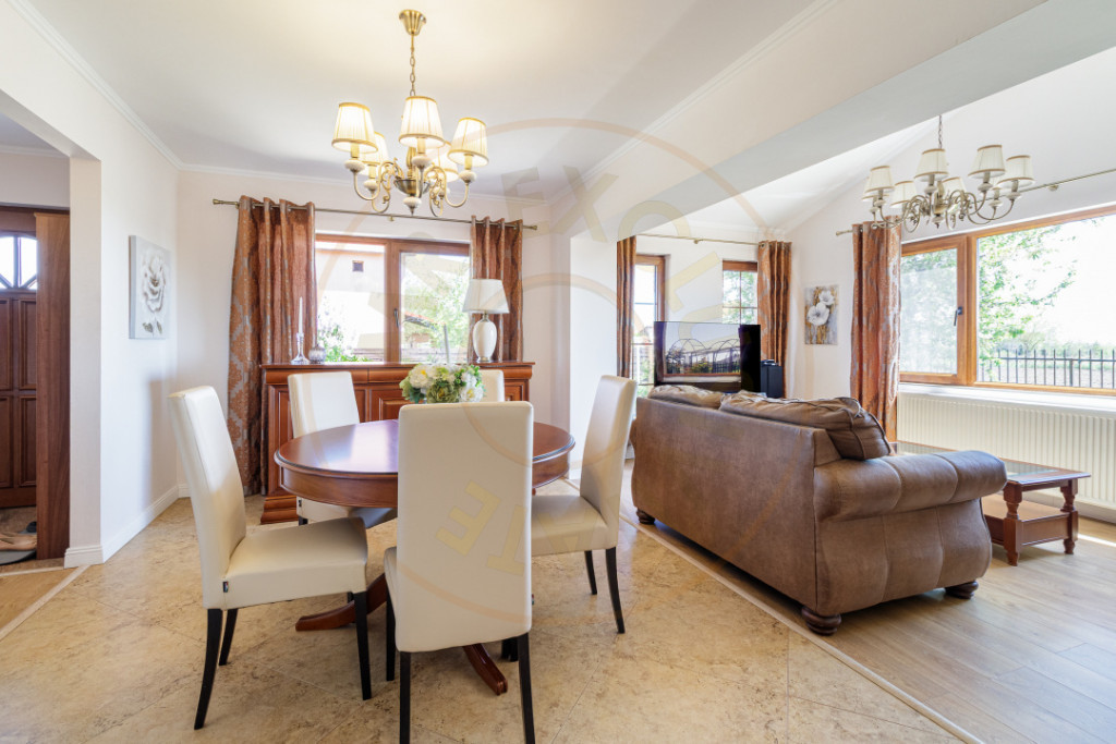 Casa cu suflet si gradina spectaculoasa