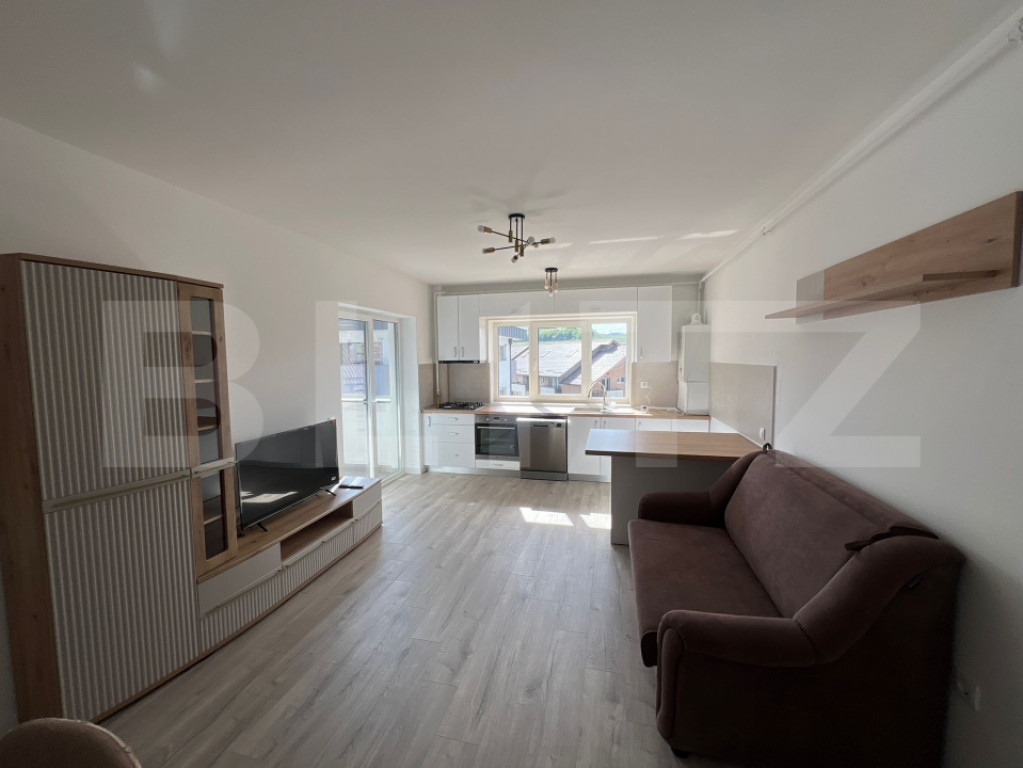 PRIMA ÎNCHIRIERE - Apartament 3 camere, parcare, zona Porii