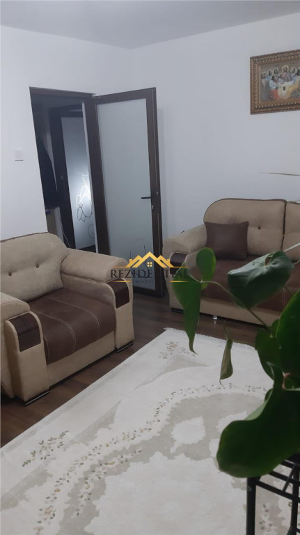 Apartament 3 camere, Marchian!