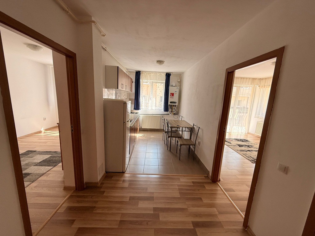 Apartament 2 camere decomandat zona Florilor