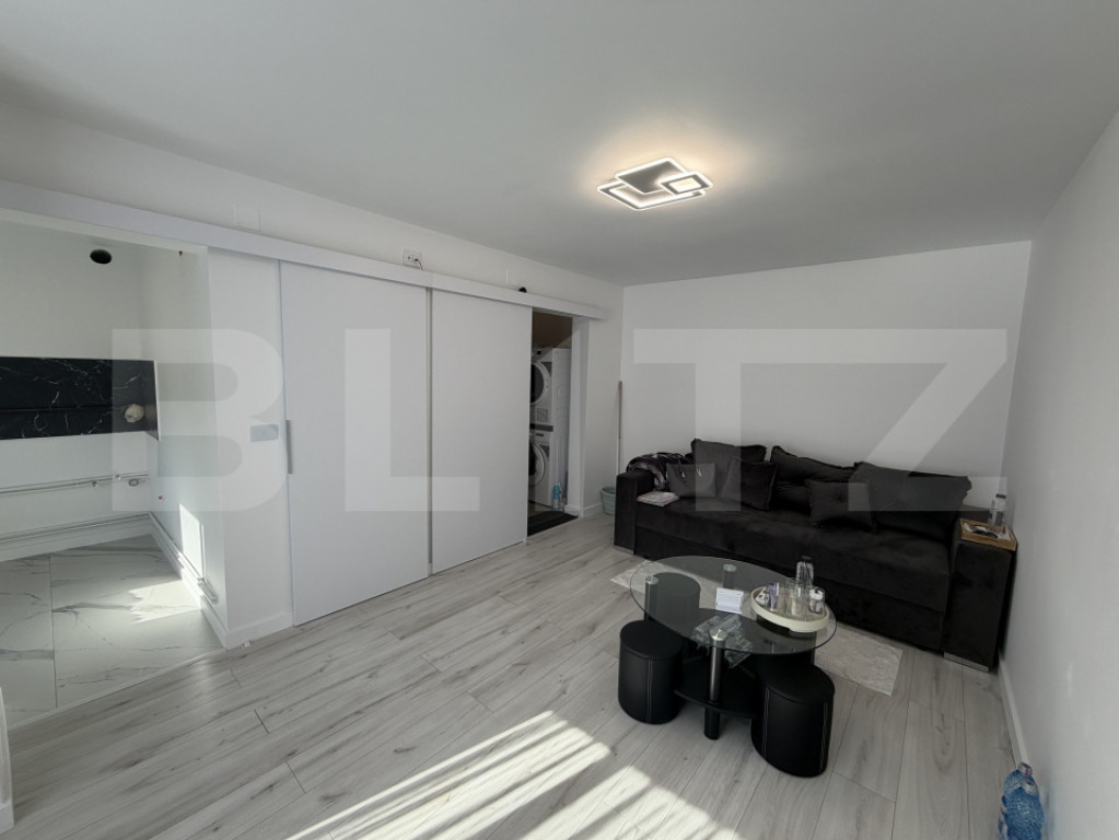 Garsonieră modernă, complet renovată, zona Constructorilo