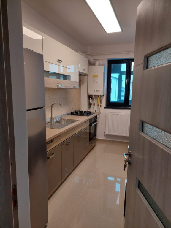 Apartament 67 mp 3 camere complet utilat si mobilat.