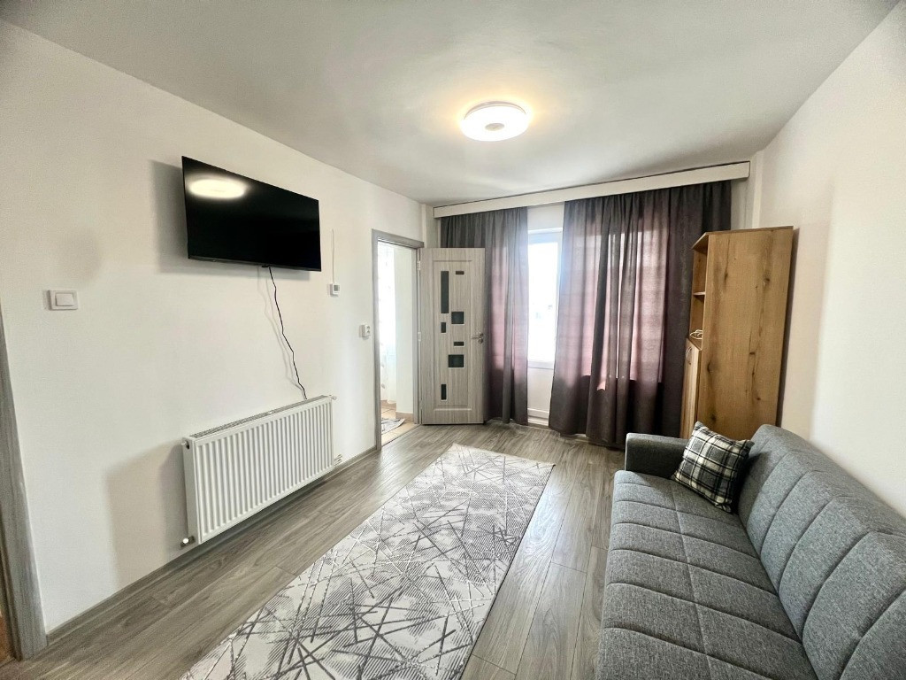 CC/922 de închiriat apartament cu 1 cameră în Tg Mureș - Tudor