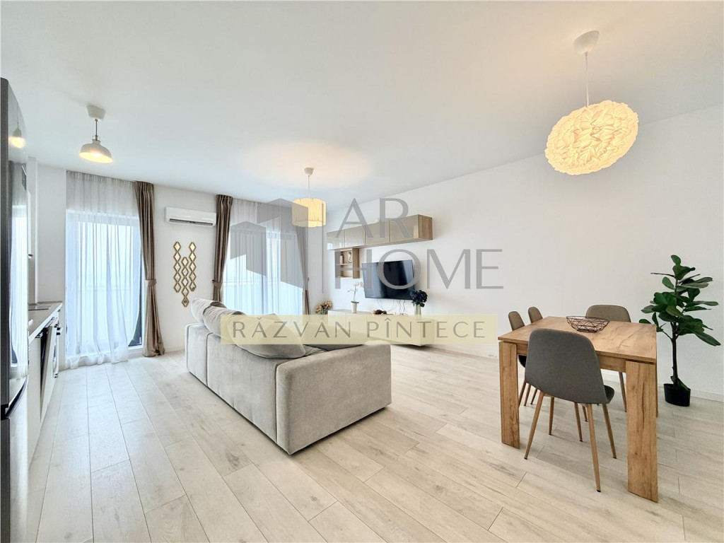 Apartament 2 camere de lux, parcare, zona Vest Ploiesti