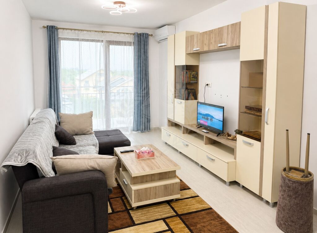 Inchiriere apartement 2 camere, parcare, Mrs Village,