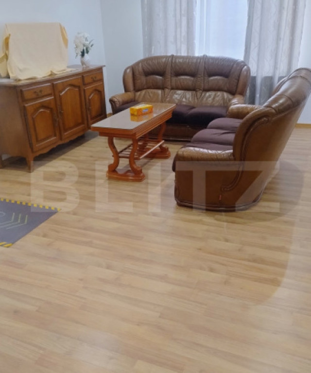Casă spațioasă P+M, 4 dormitoare, living open-space – z