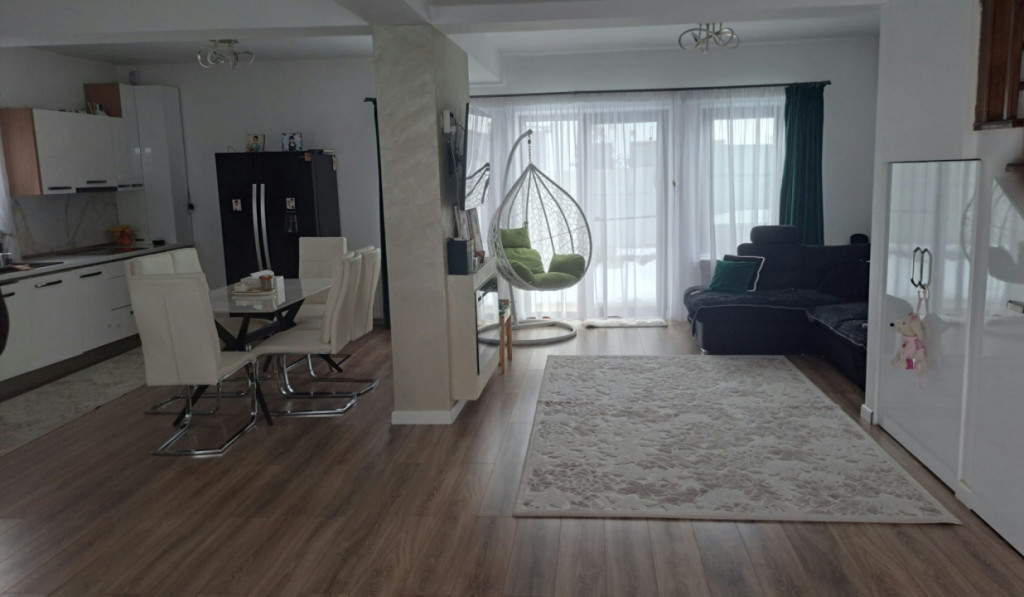 Casă duplex modernă, 120 mp, zona Vasile Alecsandri