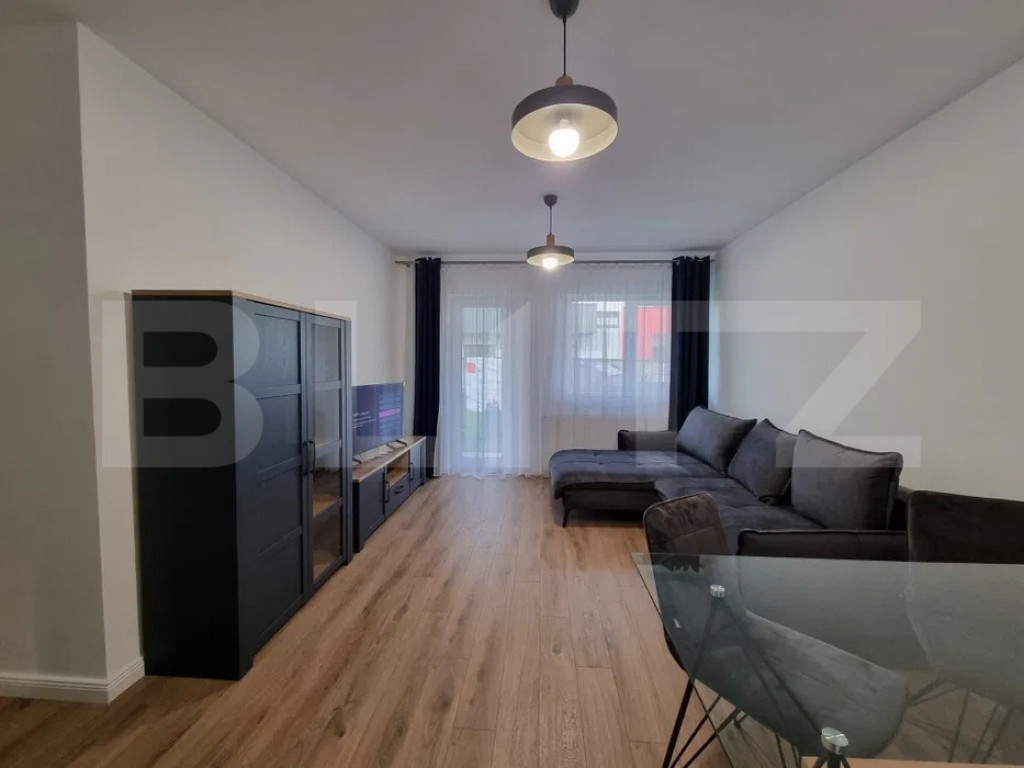 Apartament pe 75mp, echipat, cu terasa, boxa si parcare, Uno