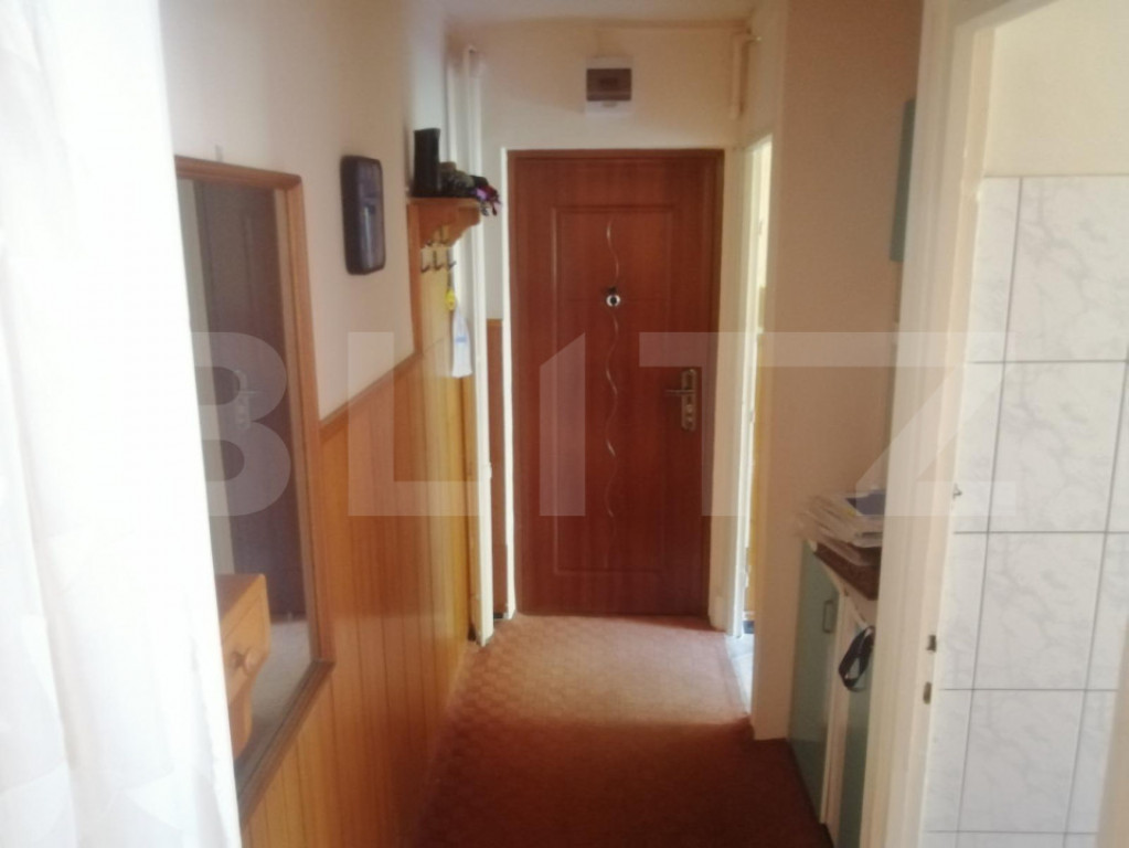 Apartament 2 camere, semidecomandat, 7 Noiembrie