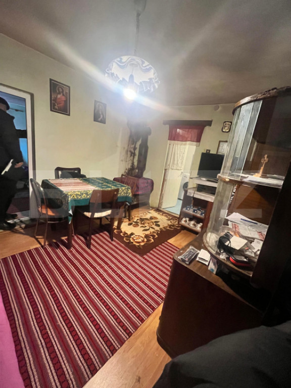 Casa 2 camere, 50 mp + 643 mp teren, zona Kaufland Sud