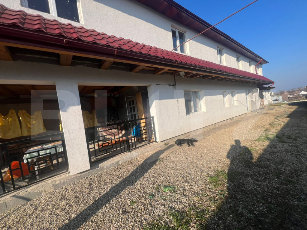 Casă de vânzare în Sângeorgiu de Mureș cu 1.030 m² ter
