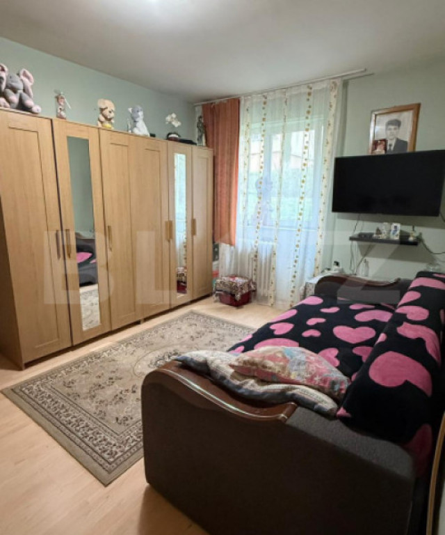 Apartament 2 camere, 64 mp, parcare, zona Vivo