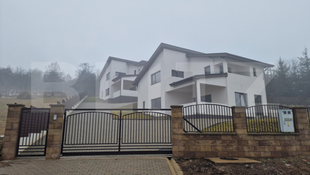 Casa individuala, 165mp, 4 camere, 319mp gradina, Stolna