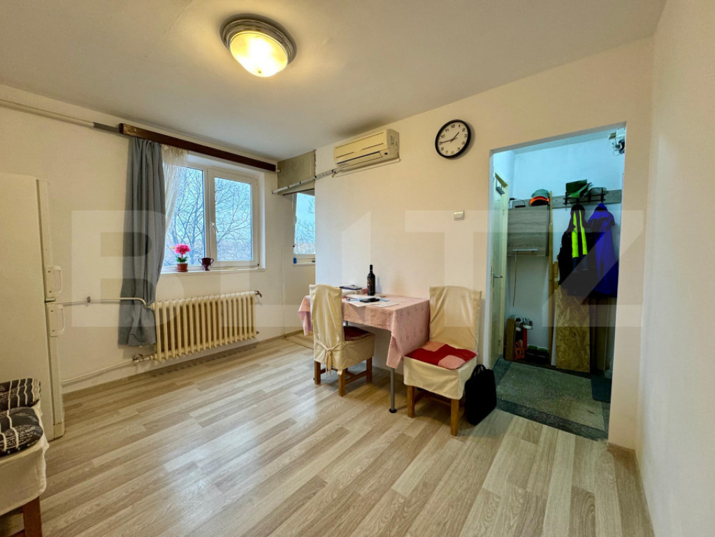 Apartament cu 2 camere - zona Rogerius
