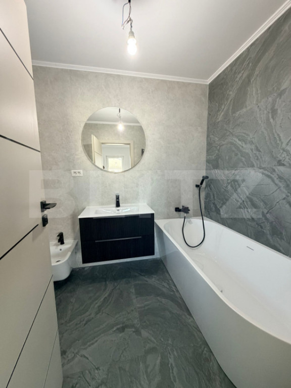 CASA BINE CONSTRUITA IN CARTIERUL IZVOR, MULTIPLE DOTARI L