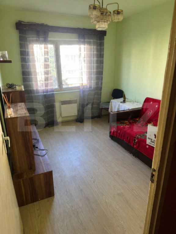 Apartament de 4 camere- Zona centrala - Ocazie!