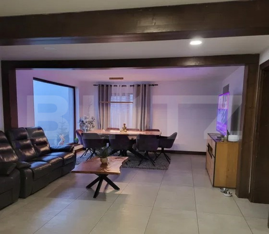 Cabana elegantă cu 2 zone spa, 180mp, teren 1200mp, Măriș