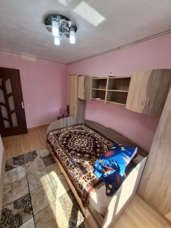Apartament 3 camere Zona Monument fix langa spital