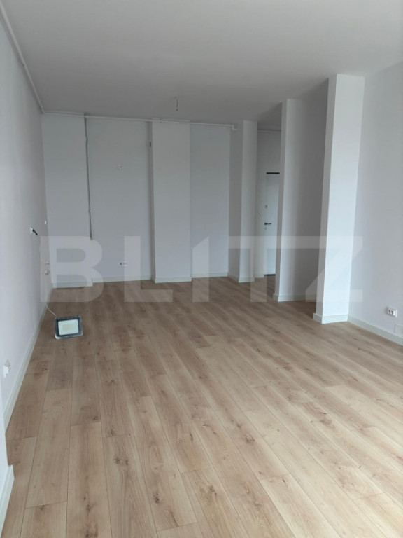 Apartament 2 camere, 49 mp, finisat, etaj intermediar, garaj